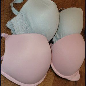 2 VS bras bundle